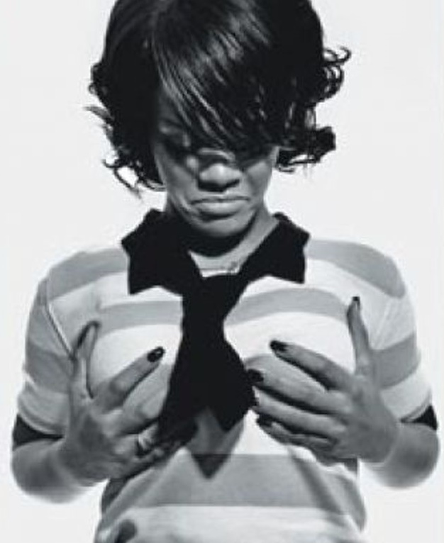 rihminda's tweet photo. #rihanna for sueddeutsche zeitung magazine 12.04.07 https://t.co/mgytehazyk