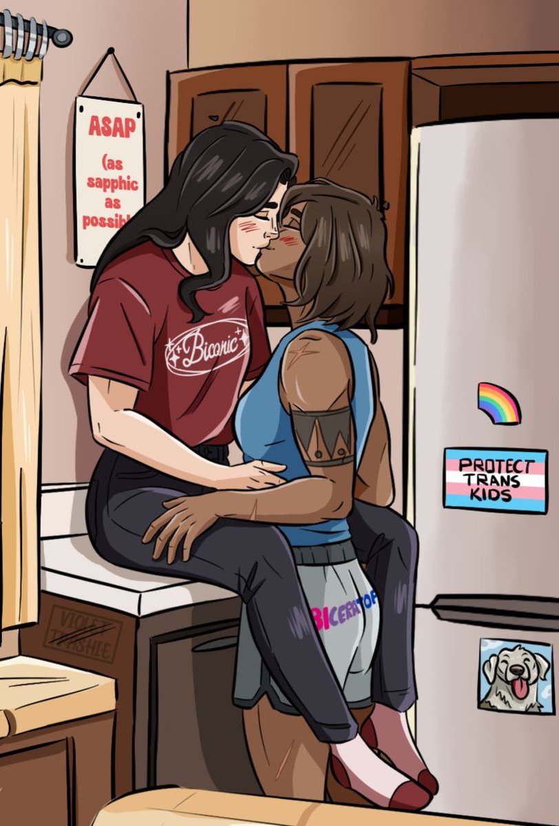 Violetrashie's tweet photo. happy bi visibility month to my fav bi girls (and you all) 💫 https://t.co/LbMZtuH5KT