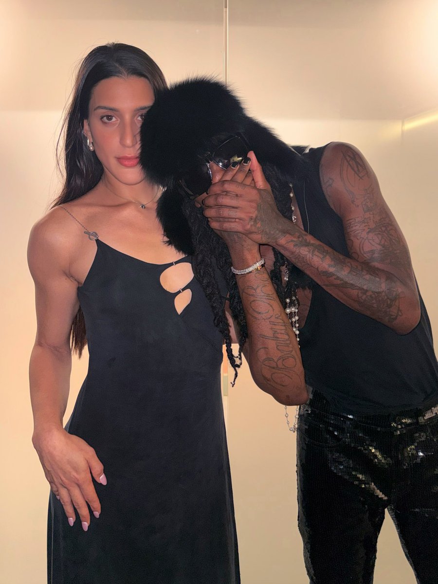 Kurrco's tweet photo. Playboi Carti x Arca 📸 https://t.co/a6Vu1g1JNy