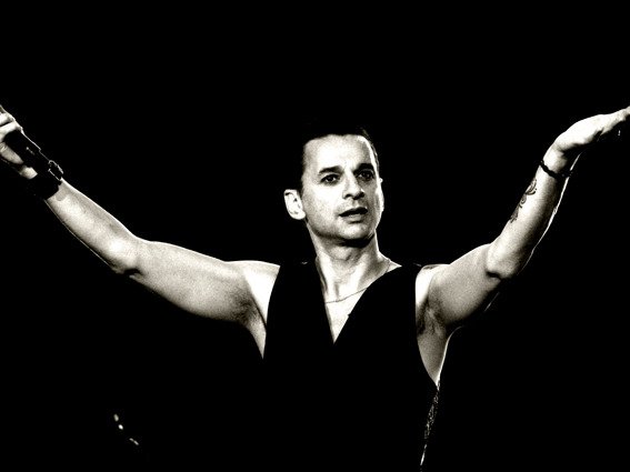 devoteegahan's tweet photo. every day i think about Dave Gahan https://t.co/wplCRaDpxK
