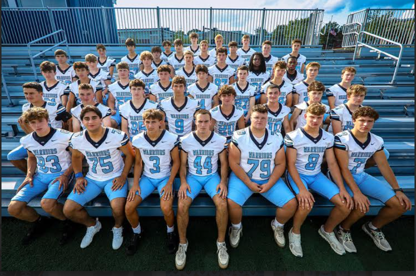 MHSGRIDIRON's tweet photo. Medfield hosts Seekonk on Friday, September 4th at 6pm!  #MeWe #OwnUniteDefend https://t.co/2cKy9icg5m