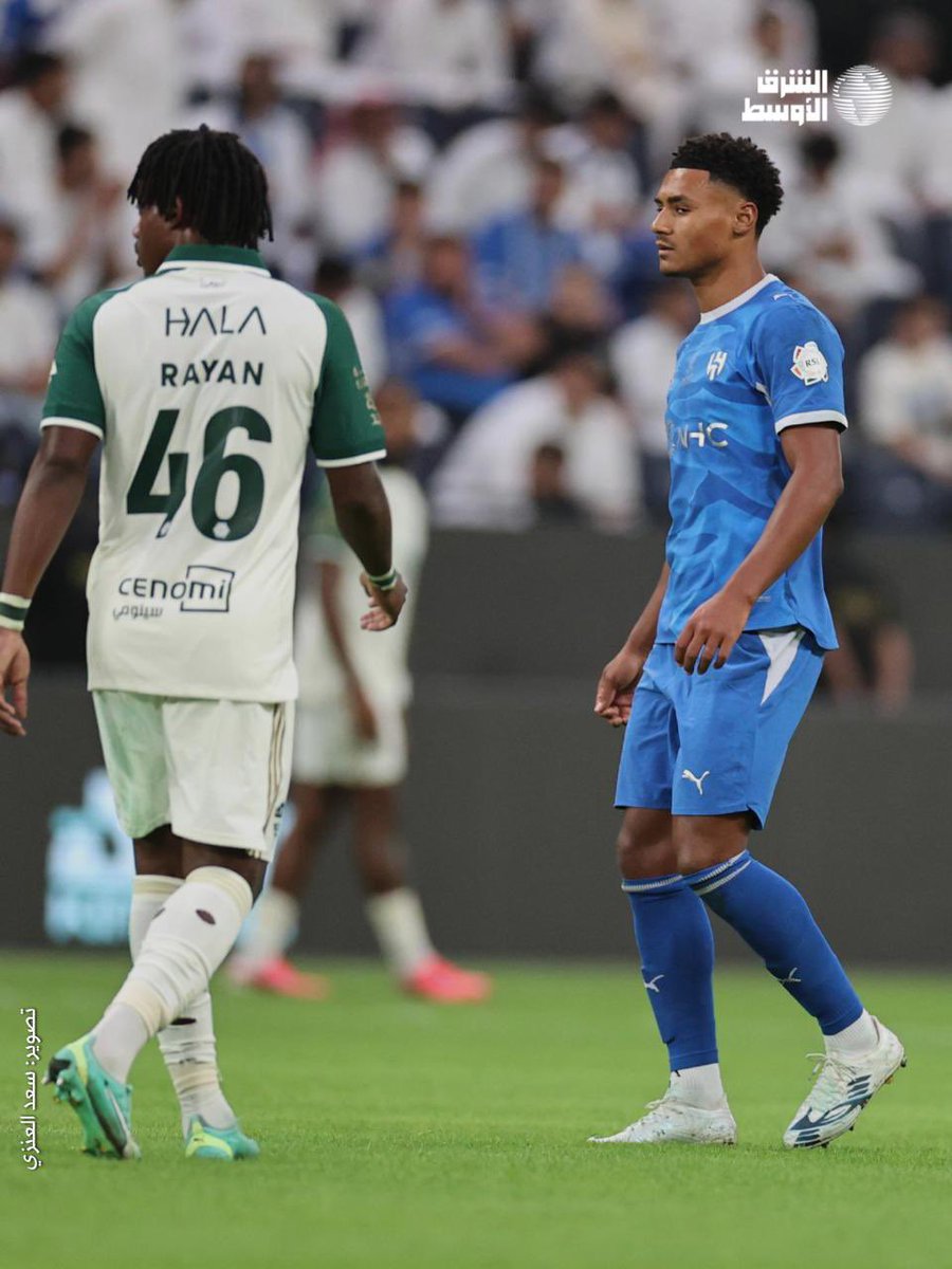 aawsat_spt's tweet photo. 📸 | الظهور الأول للمهاجم الإنجليزي أولي واتكينز بقميص #الهلال، مع انطلاق الشوط الثاني.

#الهلال_الأهلي
#الدوري_السعودي_للمحترفين https://t.co/8nlJgLQ9Hb