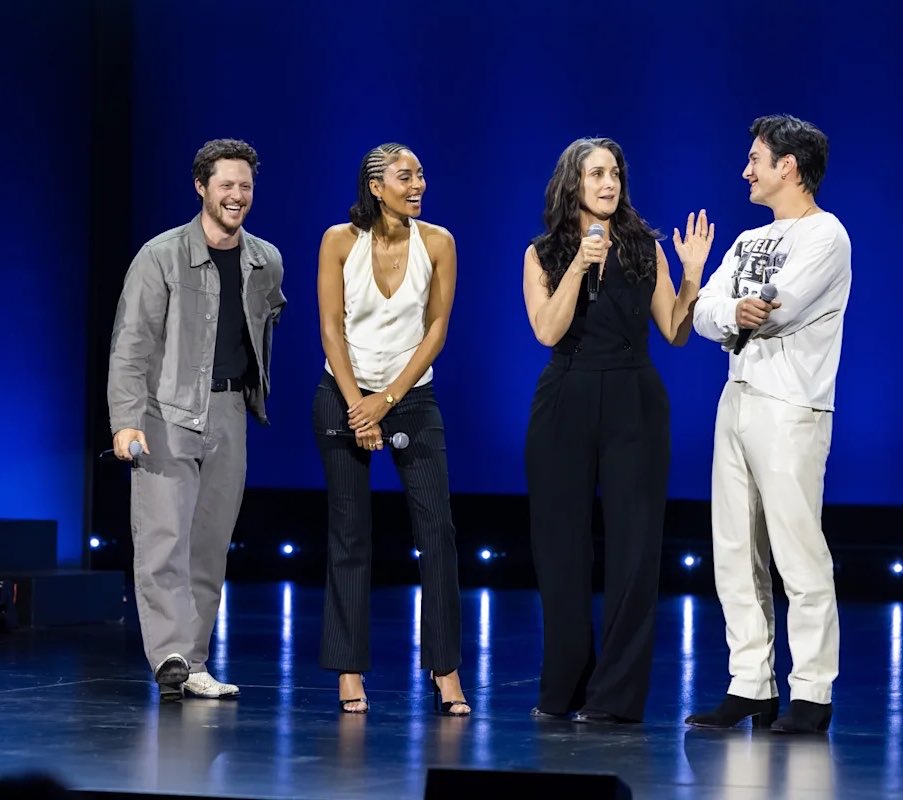 hudsonwupdates's tweet photo. The cast of ‘YAGA’, Hudson Williams, Carrie-Anne Moss, Noah Reid and Clark Backo will speak with Lainey Lui from @etalkCTV for a 30-minute special about the upcoming series! 🐓

The 30-minute special will be made available in October! https://t.co/C4evXZ56KN
