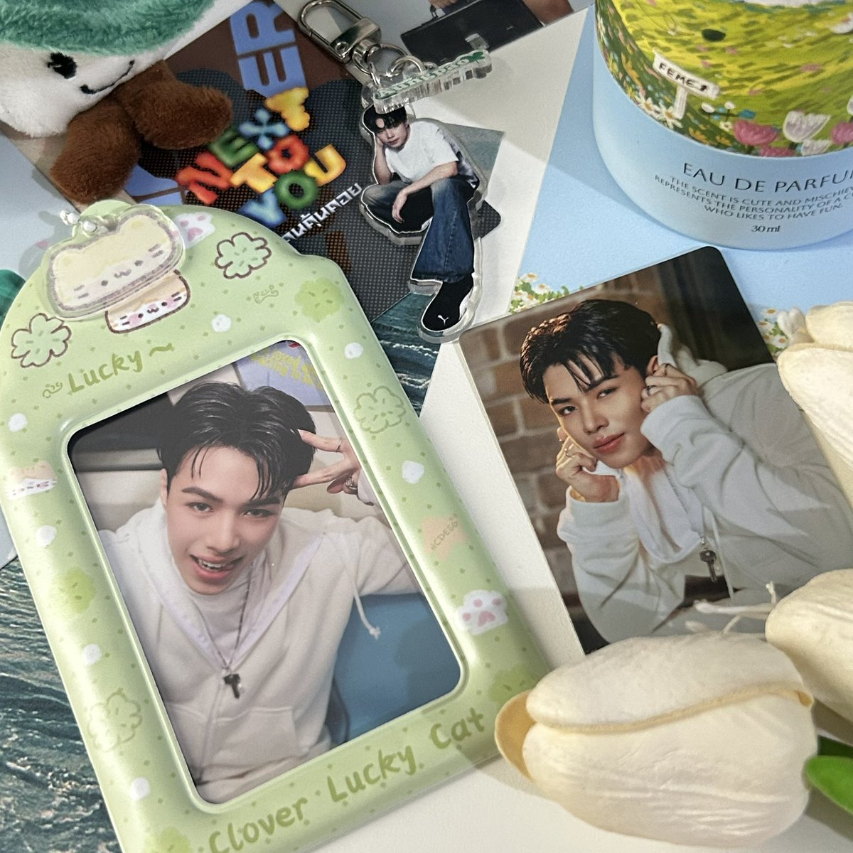 CloudyyCu's tweet photo. — เย้🥳 มายินดีอีกรอบให้พี่ดารายอดฟอลหนึ่งแสน ดีใจที่มีคนค้นพบเปาเย๊อะขนาดนี้ ดีใจที่ได้รู้จัก ได้ซัพพอร์ตอยู่ตลอดมาก ๆ เลยน้า ขอให้มีคนมารักเพิ่มอีกเยอะ ๆ เลย รักนะครับ💖

#100kHeartsTo20Aungpao
; #20aungpao💐🤍 #โอเอซิสของโอชิริส https://t.co/vV7UG3xnxC