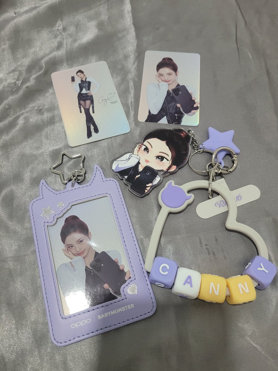 kristinamara13's tweet photo. My OPPOxBABYMONSTER #FandomBarkada experience
making Canny chain.. โบ๏ธ
#Chiquita #์นํคํ #BabyMonster https://t.co/nfJdice0j8