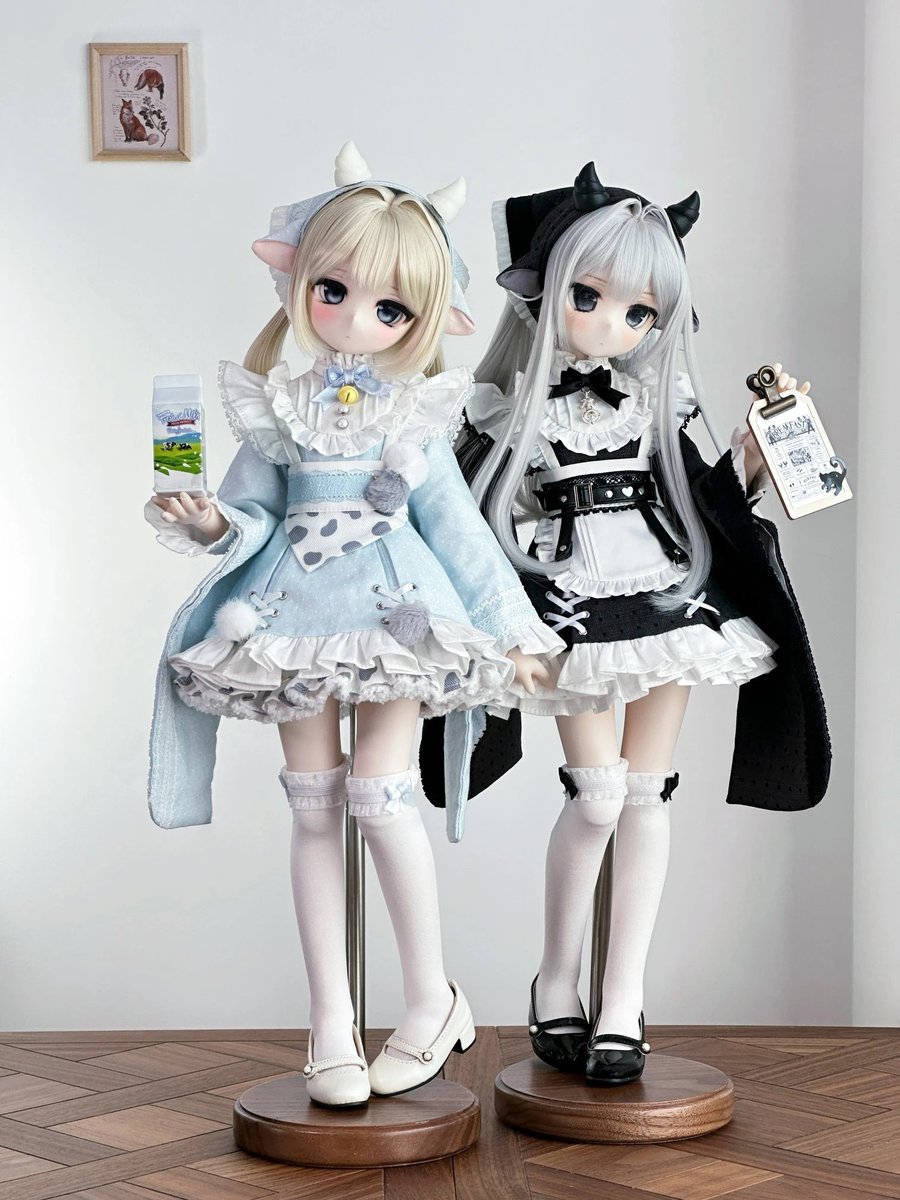 Lim59105676's tweet photo. 📢お知らせ

「ゆりかごミサ」と「うしうしメイド」、
大人気2点のドール服、
ご注文分はすべて発送完了しました✨
そして…在庫を再集計したところ、
なんと残りわずか（一桁台）の在庫がございます！
前回逃した方、今がラストチャンスです🙌 https://t.co/ppMg0Tzphc