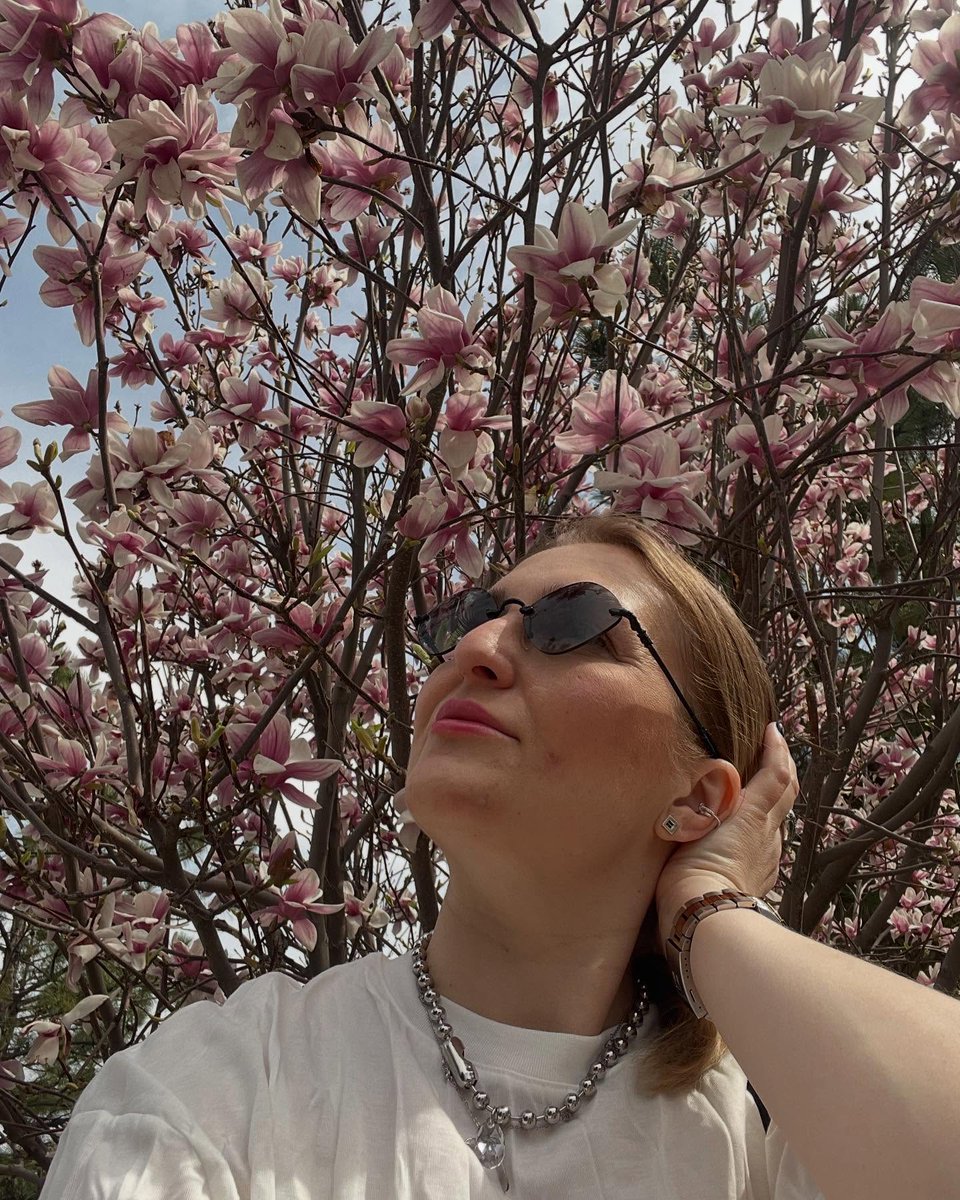 shanu_n's tweet photo. Ереван ещё не успел отгреметь, а мы уже в Самарканде. https://t.co/bsQKZCJJKQ