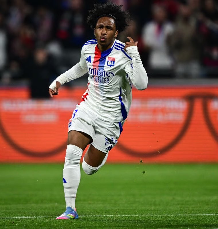 SuleySldn's tweet photo. I swear #AFC whoever signs him and he starts to preform, you have blood on your hands. We are going to miss out because we didn’t want to spend an extra 5 to 7 Mill https://t.co/M6r2P9cpc7