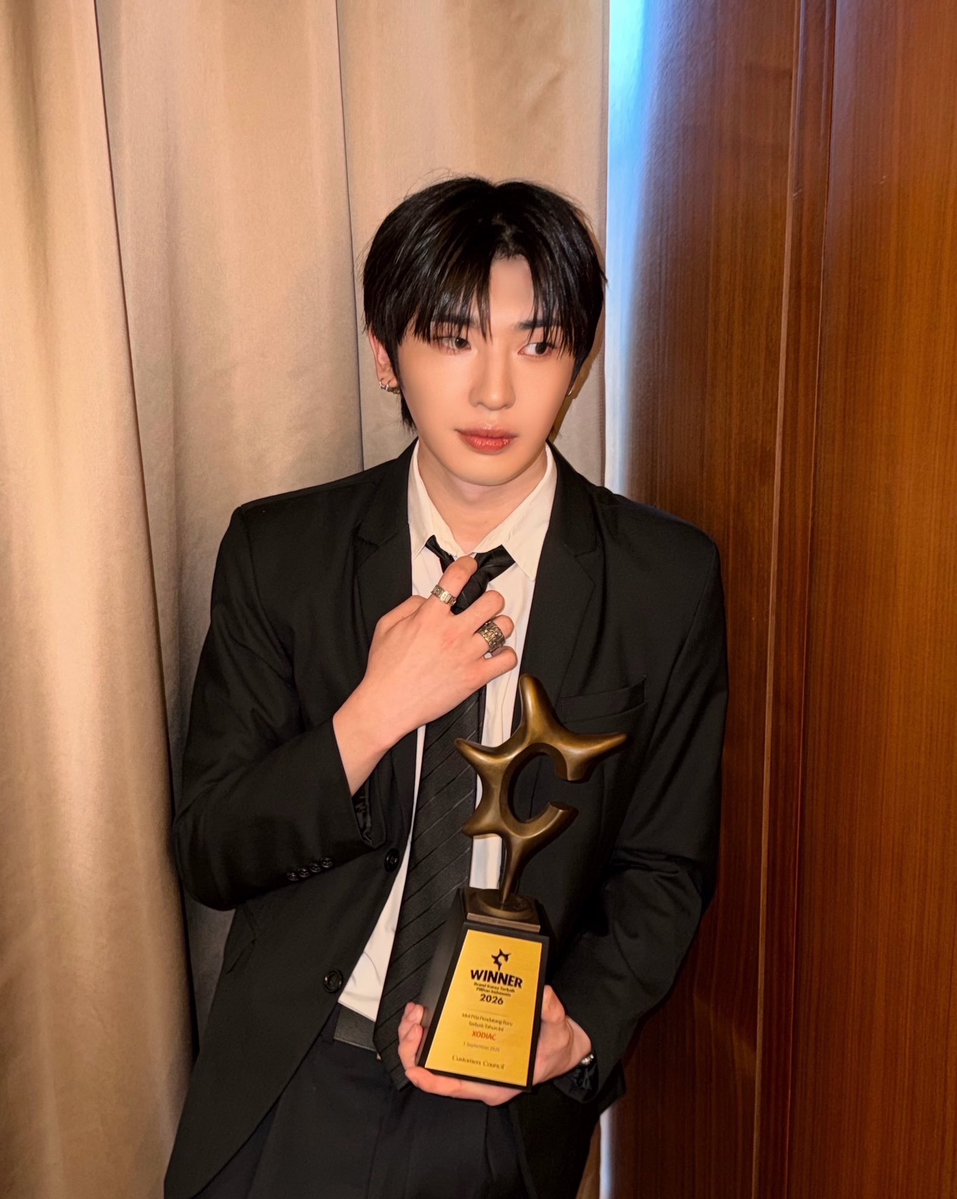 XODIAC_MEMBERS's tweet photo. [#다빈] 

️ 고마워 쏘블리 🤍

#XODIAC #소디엑 #DAVIN #다빈 https://t.co/wItUiI2UVb