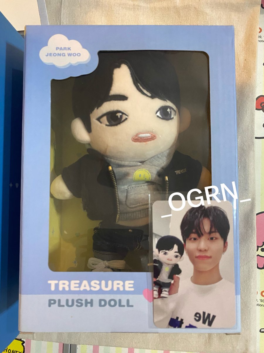 _OGRN_'s tweet photo. ปล่อยต่อ
✅แท่งไฟ เทรเชอร์ ver.1 สภาพ 99% เคยออกงานครั้งเดียว 
เชื่อมSpotify ได้ 950 รวมส่ง ✅

🧸ตุ๊กตา treasure plush doll จองอู เคยแกะออกมาถ่ายรูปครั้งเดียว
ได้การ์ดด้วยคั้บ 1,000 รวมส่ง🧸

ขอดูวิดิโอเพิ่มได้
นัดรับรังสิต
#ตลาดนัดเทรเชอร์ #ตลาดนัดเด็กสมบัติ #ตลาดนัดTreasure https://t.co/mfMHs7Z5TA