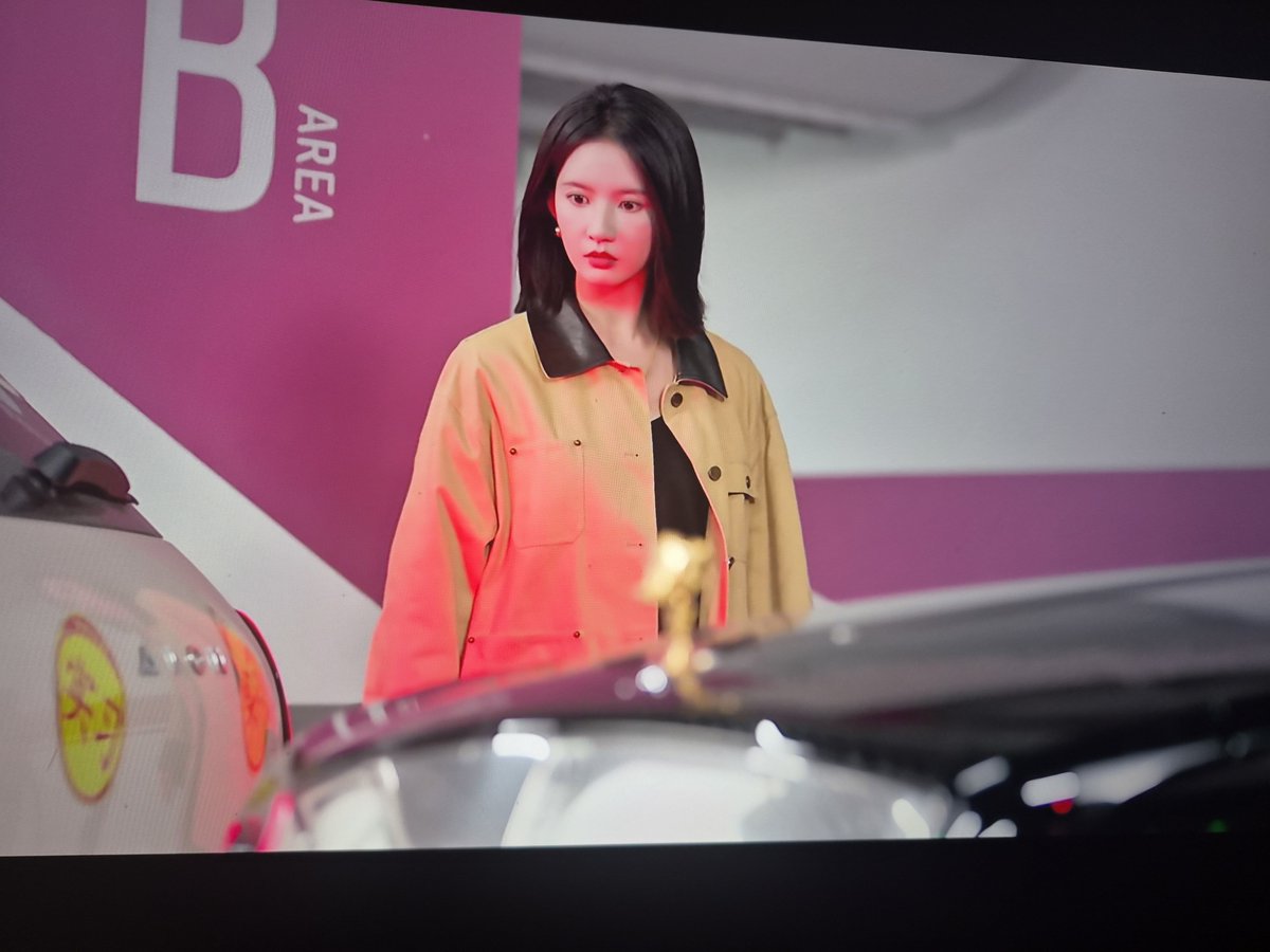 shasheshuu's tweet photo. IM CRYINGGGGGGGGGGGGG is that a RR https://t.co/rNz3mbXGaT