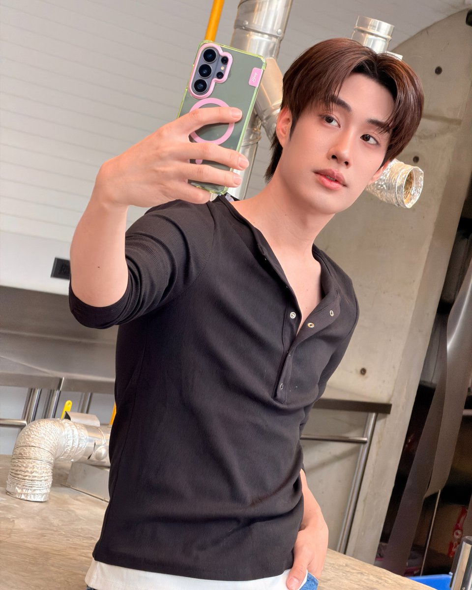 Applesheepth's tweet photo. รอบค่ำครับ V2 🤭

#TleFirstone #เติ้ลเฟิร์สวัน #TLE_mtm #Firstone https://t.co/GhHIwaEsYN