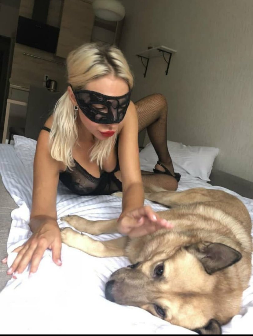 Knottyqueeun07's tweet photo. Private. Exclusive. Unfiltered.
Access now 👿🍆💦
https://t.co/VgKrAq9QNX

#Exclusive #AdultContent #PrivatePage #XCreators #VIPAccess #SubscribersOnly #HotContent https://t.co/sylmCIhM4a