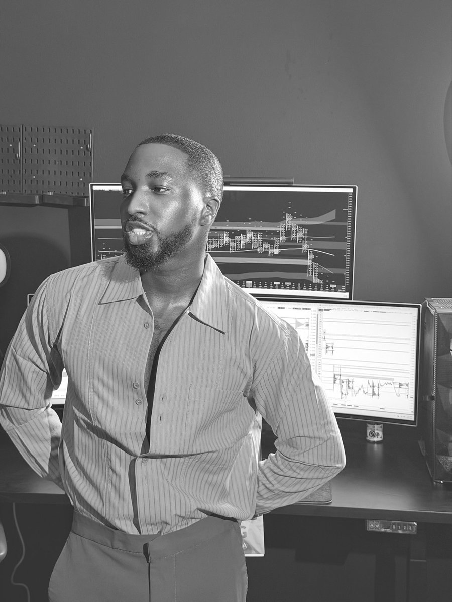 Izuthetrader's tweet photo. Birthday blessings Dax Baci @thissdax 
I wish you long life and more profitability my Mentor https://t.co/Iktf52hkz4