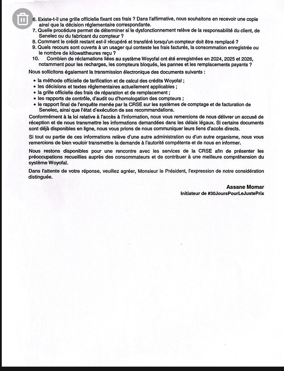 Noo_IDcard's tweet photo. ⚡ Woyofal : les chiffres parlent, mais beaucoup de questions restent sans réponse.

Au 31 août 2023, Senelec comptait 1 634 000 clients Woyofal et avait enregistré 34 099 réclamations :

🔸 24 % concernaient les recharges ou le clavier
🔸 21 % les compteurs bloqués
🔸 18 % les demandes d’information sur les compteurs intelligents

Dans le cadre de #30JoursPourLeJustePrix, nous avons officiellement saisi la CRSE afin de savoir :

❓ Comment est calculé le nombre de kilowattheures reçu lors d’une recharge ?

❓ Pourquoi un même montant peut-il donner un nombre différent de kilowattheures ?

❓ Quels tarifs, tranches, taxes et prélèvements sont appliqués ?

❓ À consommation égale, un client Woyofal paie-t-il le même prix qu’un client postpayé ?

❓ Qui doit payer lorsqu’un compteur ou un boîtier tombe en panne sans faute du client ?

❓ Existe-t-il une grille officielle des frais de réparation et de remplacement ?

❓ Comment est déterminée la responsabilité entre le client, Senelec et le fabricant ?

❓ Que devient le crédit restant lorsqu’un compteur est remplacé ?

❓ Quels recours existent pour contester une consommation ou des frais facturés ?

❓ Combien de réclamations, de pannes et de remplacements payants ont été enregistrés en 2024, 2025 et 2026 ?

Nous demandons également la publication des tarifs détaillés, des rapports de contrôle des compteurs et des conclusions de l’enquête menée par la CRSE sur les systèmes de comptage et de facturation de Senelec.

⏳ Conformément à l’article 18 de la Loi n° 2025-15 relative à l’accès à l’information, lorsque la demande nécessite un traitement préalable, la CRSE dispose de huit jours francs pour répondre.

Les consommateurs ont le droit de comprendre ce qu’ils paient, comment leur consommation est calculée et qui est responsable en cas de dysfonctionnement.

#30JoursPourLeJustePrix 
@30JPLJP_221