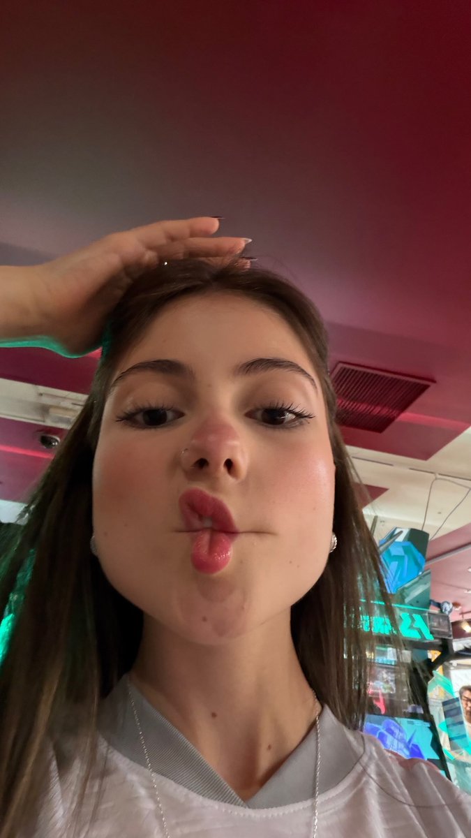 Onedovale's tweet photo. 😵‍💫 https://t.co/OVrhnxVfdc