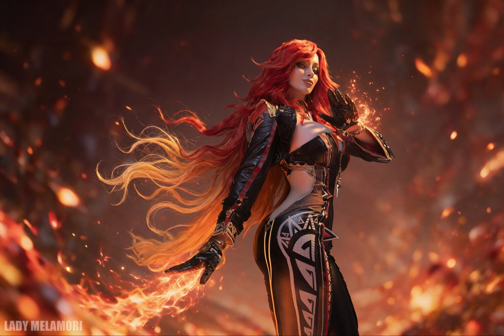 Melamoricosplay's tweet photo. The best mommy in Genshin! Mavuika cosplay by me https://t.co/ed7yAIMtk4