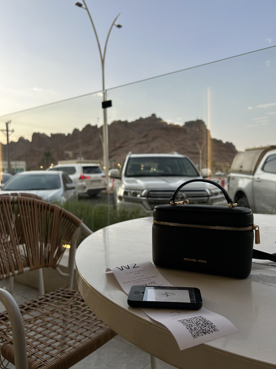 Nuvu_1111's tweet photo. قهوة اليوم السعيد❤️ https://t.co/Zran3juVod