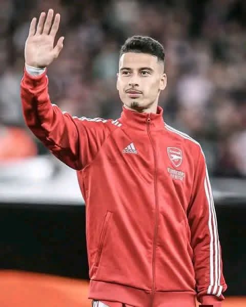 Afcmex_'s tweet photo. 🚨 Arsenal fans blaming Berta for the LW situation need to relax.

🔸Few seasons ago, You wanted Martinelli sold because he wasn’t consistent enough. Now he’s gone and suddenly Berta is the villain because we haven’t signed his replacement? 

🔸If the right LW wasn’t available, should Berta have panic-bought another £50-70m player just to keep everyone happy?

🔸We demanded ruthless squad building. This is what it looks like.

🔸Keep eyes on Cristos Tzolis Arsenal fans you have too much panic please kindly wait for the results of the season instead of blaming Berta and Arteta  😊 

#Arsenal #COYG