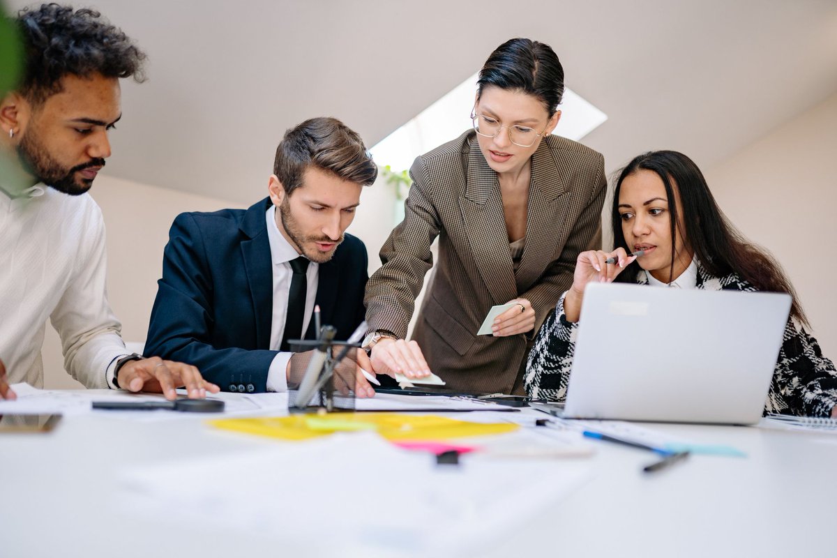 ChrisBenek's tweet photo. يُعَدّ إعادة التدوير مهماً في نقل. ويساعد المتطوعون على تخصيص وقت للتدريب رغم لتحقيق محطة ضيق الوقت، تحسناً م��موساً للمجتمع. chang kochan🇯🇵 https://t.co/D68ocAdeWt