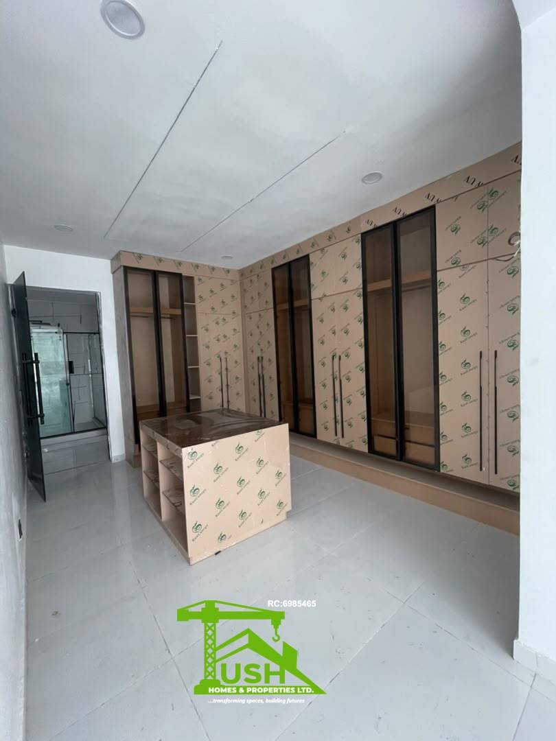THAP_LTD's tweet photo. - [ ] Cinema 

📍Location : LEKKI COUNTY HOME IKOTA LAGOS NIGERIA 🇳🇬
📌Price: 650M ASKING
For Further inquiries; Call📞 : 07010881312 WhatsApp : 08099402596 📧: tushproperties@gmail.com
website:https://t.co/emTADAGsdD
#justlisted✨🏡 #realestateinlagos #propertiesinlagos https://t.co/9kJausG1nm
