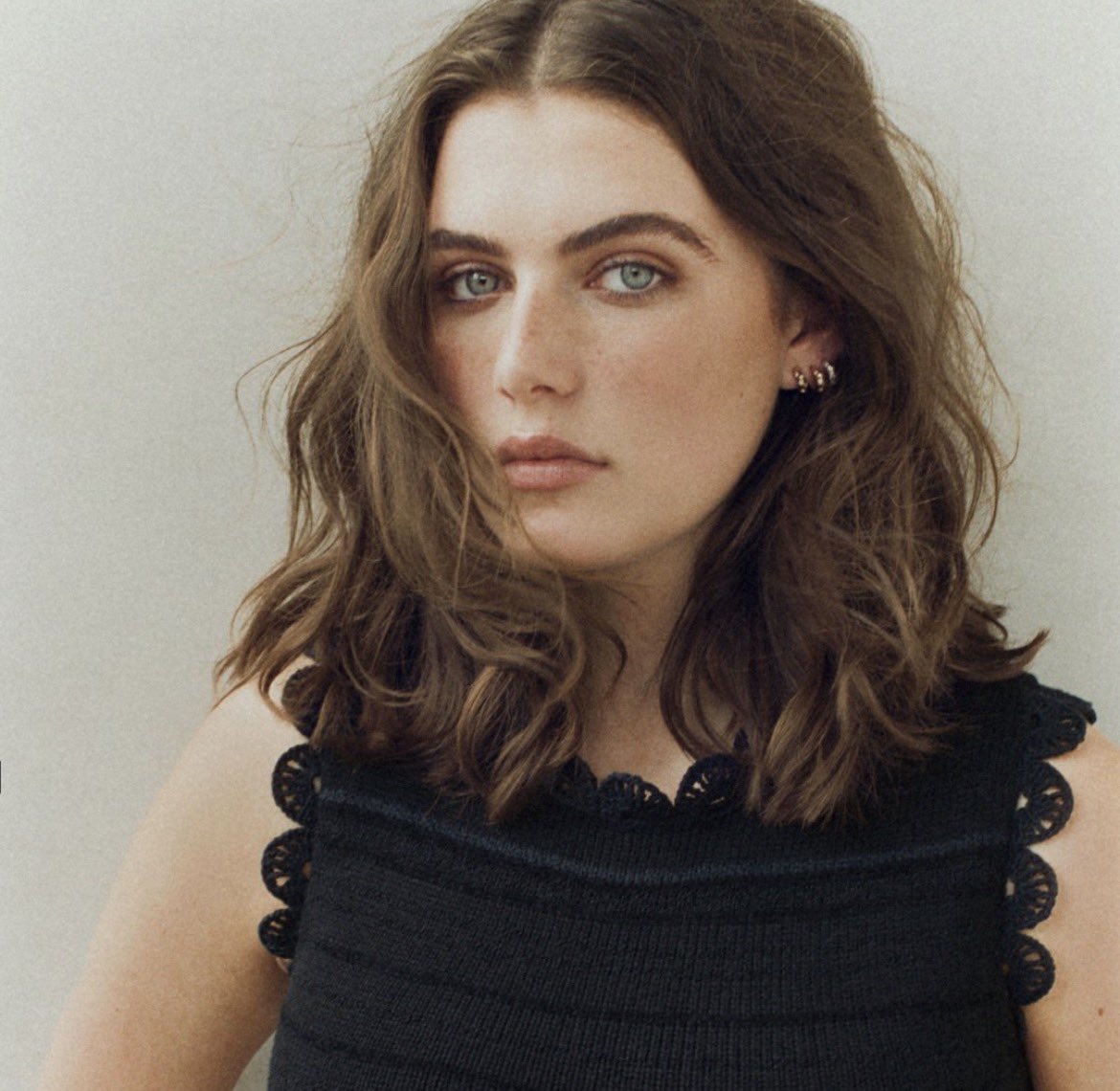 offcampusseries's tweet photo. Ella Bright for InStyle Mexico 💫 https://t.co/MKXp5wUNLf