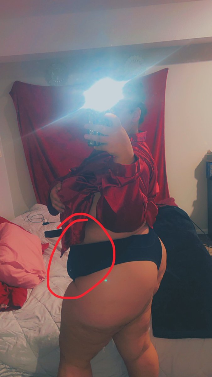 ieanna_Mo's tweet photo. 🤔😅 but do yall like a lil stomach? https://t.co/sC4karIWg7