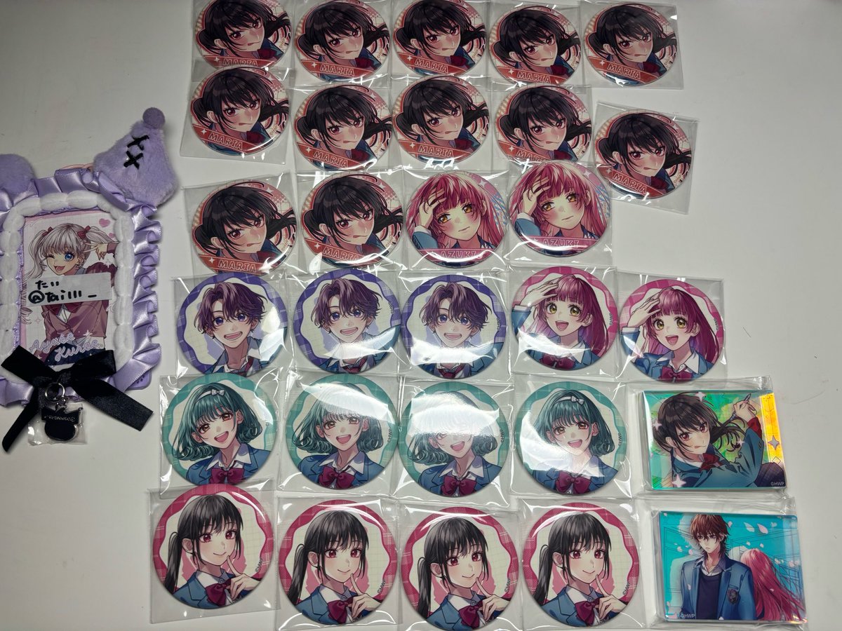 tai111_'s tweet photo. @1 HoneyWorks ハニワ 告白実行委員会 アニメイト 新シリーズ 1周年フェア 交換 買取 ポップアップ ポプショ
ノーブルアートコレクション 缶バ 色紙 特典 学生証風カード ポロカ

譲))真凛愛 あずき 清武 小麻 流歌
優 夏樹 あかり りょう

求))同異種クロエ＞（集合） https://t.co/848CTazIrp