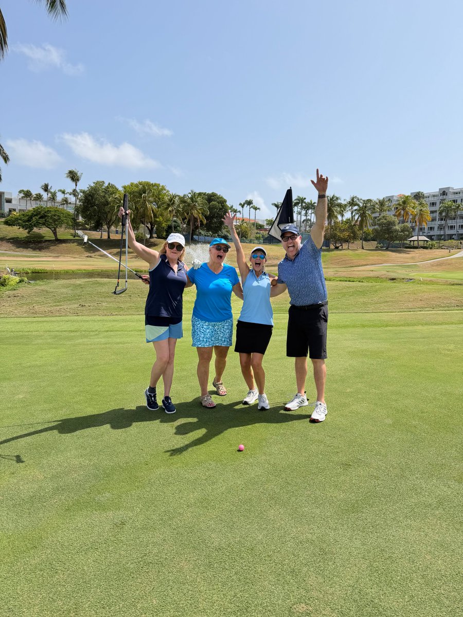 MEXICOEXPERTS's tweet photo. Amanda and Adam would like to say thank all of our sponsors at SITE Classic, a special thank you to our golf sponsors this year: Discover Puerto Rico, Norwegian Cruise Line, Wynn Resorts, Fiesta Americana Travelty Meetings &amp; Events, Hotel Xcaret Arte, Paradisus by Meliã, MIE DMC https://t.co/HSRUsQw6ES