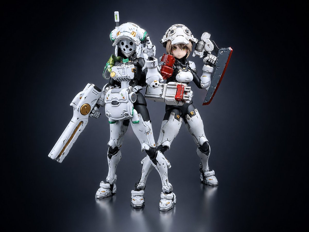 flying_shuimu's tweet photo. #メガミデバイス #MegamiDevice
Titan-04/05 Hyla Armor
斥候型アーマー。情報収集・共有を担当し、広域センサーと情報収集システムを装備。戦場で地形・敵情報・配置などの情報を効率的に収集できる。主��戦闘員ではないが、中距離高威嚇力のプラズマライフルを装備し、チームの中核戦力である。 https://t.co/Ipeahu0zl4