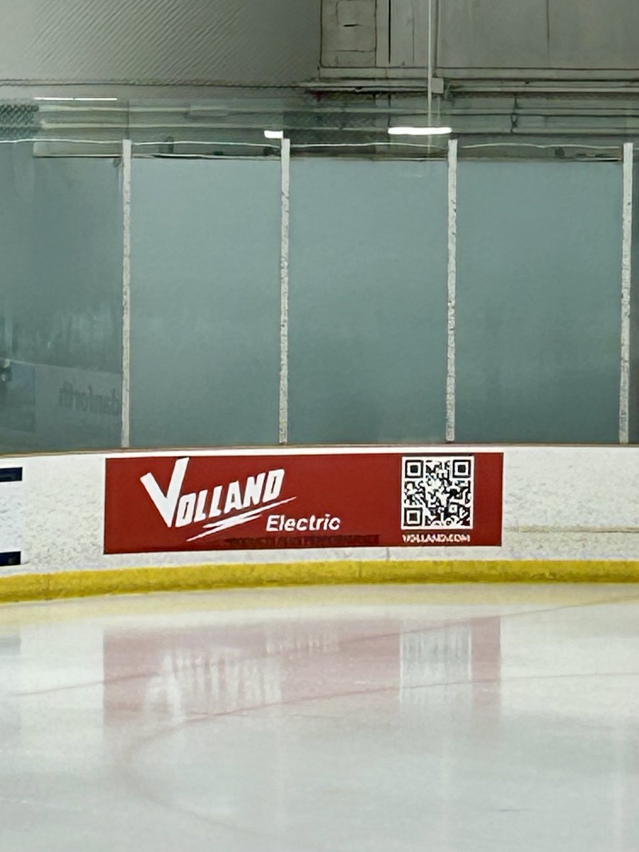 GibbyGroup's tweet photo. Recently finished a dasher board sponsorship project with Volland Electric at Northtown Center!

@NorthTownCenter https://t.co/NDp8Qhyv4v