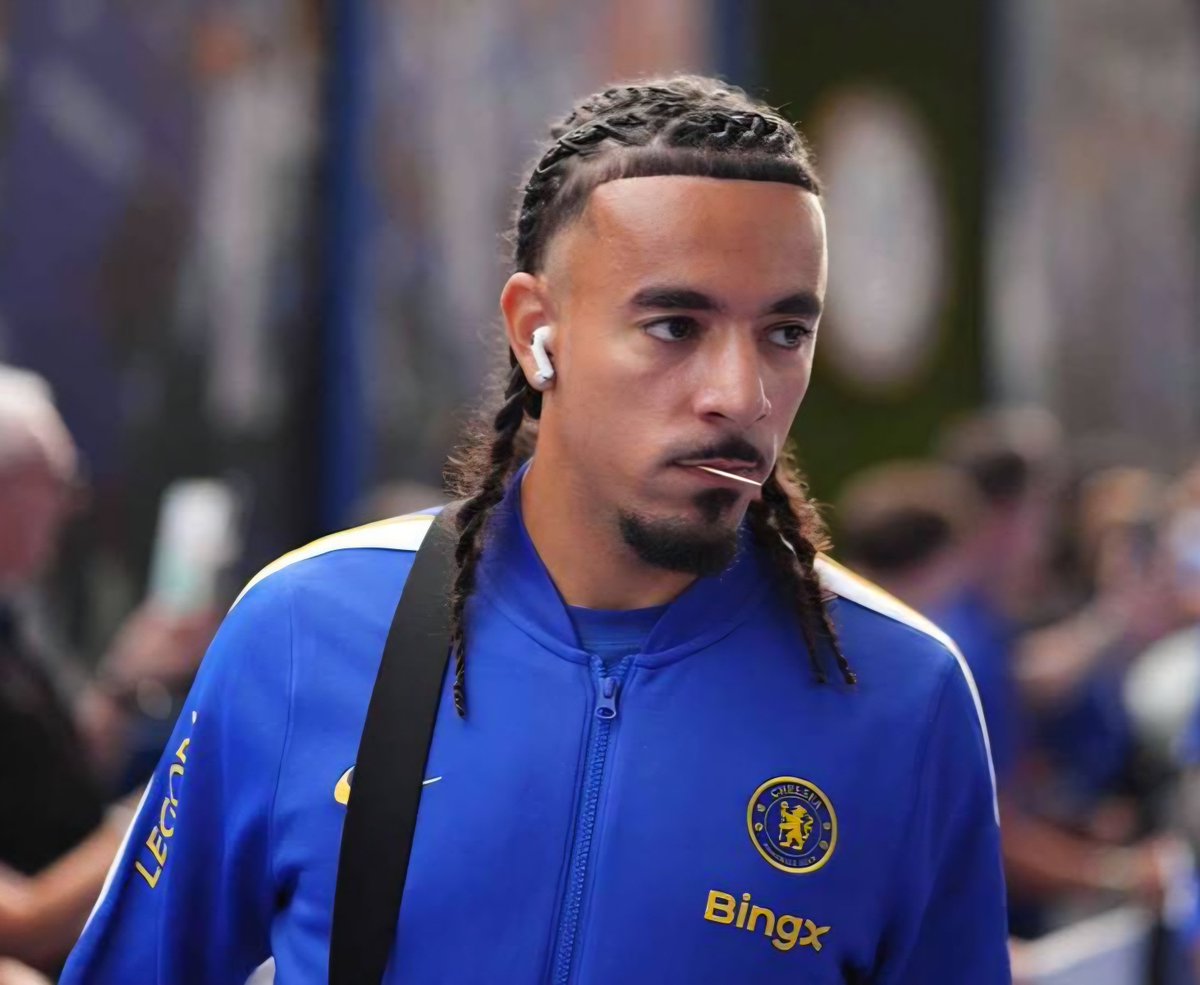 TheBlueDodger's tweet photo. 🚨 Dario Essugo is joining Strasbourg on loan.

As it stands Chelsea have Caicedo, Barco, Lavia, Henderson and James as midfield options.

▪︎ Gusto in an emergency

(@guardian_sport) #CFC https://t.co/U1OF2Jg4US
