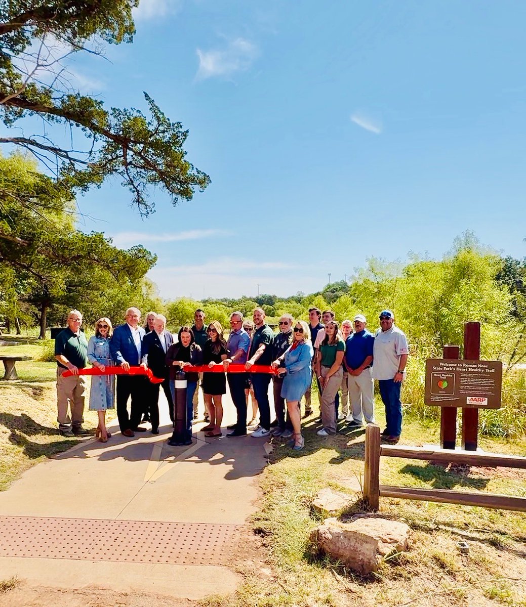 AARPOklahoma's tweet photo. @OklahomaParks AARP Oklahoma Advocacy Director @JoyMcGill, Watonga Mayor Ryan Bruner, Rep. Mike Dobrinski @chevymike62, Sen.-elect Jessica Winegeart, Sen. Darcy Jech, @TravelOK Executive Director Amy Blackburn, @TravelOK COO Forrest McMurray, Roman Nose State Park Manager James Garret and https://t.co/FShLU0yeUG