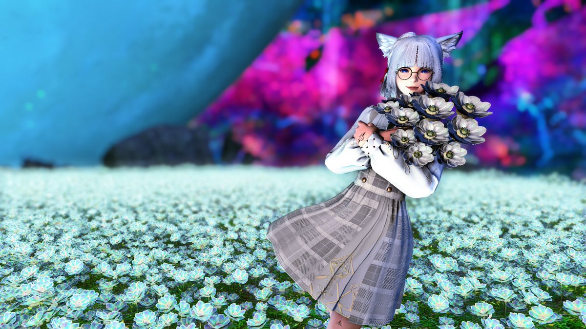 Panda_Pol23's tweet photo. A little bouquet, a little magic, and a whole lot of flowers. 🌸 https://t.co/DdlXqjtnDP
