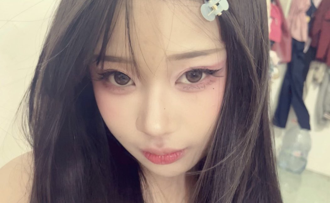 myminegue's tweet photo. [QUEER FRIENDSHIP APPLICATION]
name: cipaw tpi bisa dipanggil xinfei
age: 19🥺
occupation: mhsw smt 3 loh ya
zodiac: pisces february 
height: 189km
hobby: sesuai mood 
fun fact: kyknya ada tpi lupa https://t.co/BvYdJCJox2