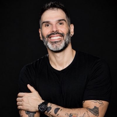 RFigueiredoo's tweet photo. #NovaFotoDePerfil https://t.co/T7mM62IzUt