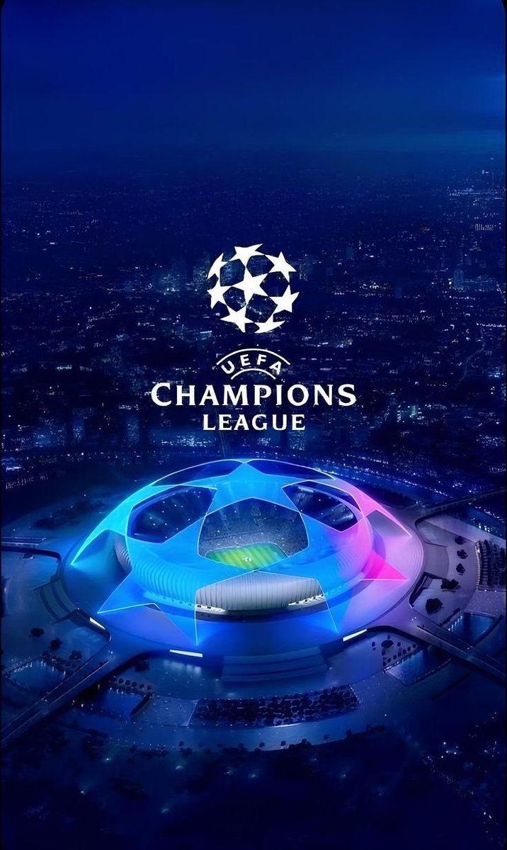 gsteamtr's tweet photo. Galatasaray, Şampiyonlar Ligi grubunda PSG ve Barcelona gibi güçlü rakiplerle eşleşmesine rağmen orta saha transferini hâlâ gerçekleştirmedi.

Son 27 saat. ⏰ https://t.co/cawXcjso7Y