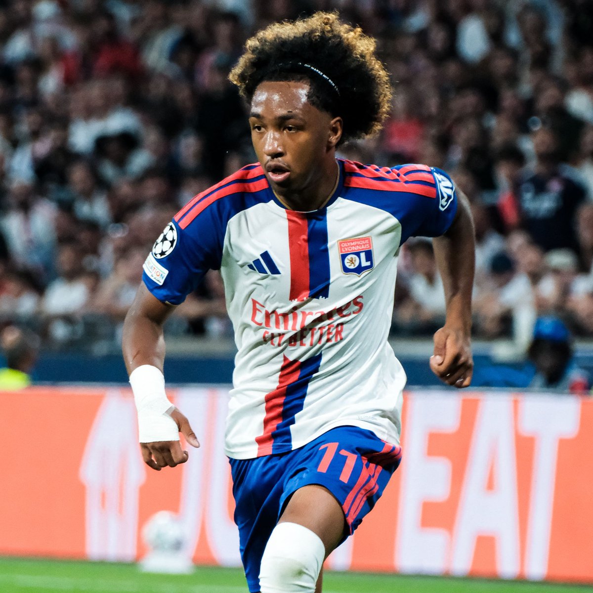 bpthaber's tweet photo. Sunderland ve Crystal Palace, Malick Fofana transferi için Lyon'a uçak gönderdi.

—Fofana, Sunderland ile anlaştıktan sonra kararını değiştirerek Crystal Palace'ı seçti.

— İki saat sonra yeniden fikir değiştirip Sunderland uçağına bindi. https://t.co/s9EBb1TuvO