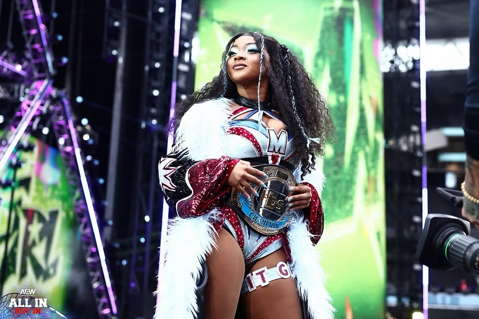 MayaWorldd's tweet photo. my first ALL IN.. I can’t even begin to express how proud I was to walk in as a CHAMPION. 
my first 10+ hour flight 
my first time in Glasgow
my first time in London 
my first time wrestling in a stadium 
If you think this loss is stopping me, you must not know who tf I am! https://t.co/zG4imVqmAt