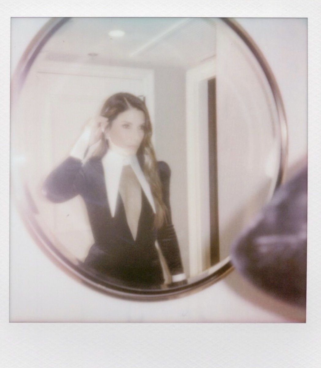 bensonxdavid's tweet photo. OH MY GOD sandra let us all breathe https://t.co/YalAD6IDHn
