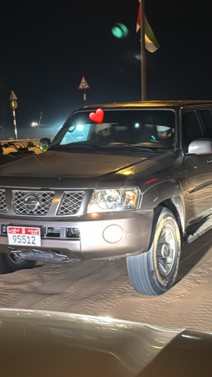 el3oodi_'s tweet photo. لي صاحب غالي ومضنون
أحب شـــوفه ألف عاما
والـدمع من عيـنـي يـهملـون https://t.co/La4PhsNDkw
