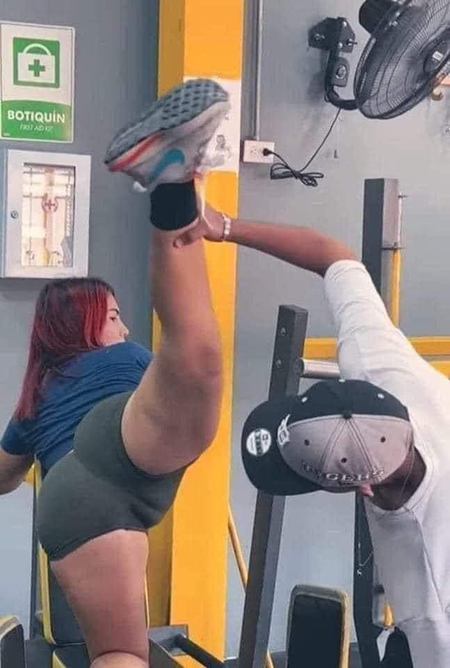lepacaXXIII's tweet photo. Ya estamos en la sala de musculación https://t.co/fON8pFIn2i