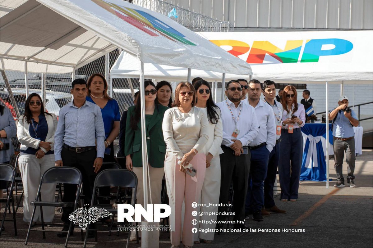 RnpHonduras's tweet photo. Damos inicio a un mes que nos invita a celebrar aquello que nos identifica y nos une como nación.
¡Feliz Mes de la Patria! 🇭🇳
#RNP #MesPatrio2026 #DíaDeLaBandera #Identidad #Honduras https://t.co/V0R5JZOWOS