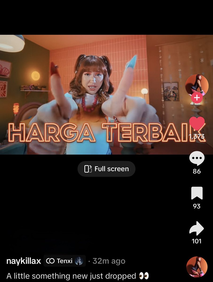 uchihagaming321's tweet photo. Baru denger lagunya beberapa detik, tapi entah kenapa ya gw langsung kebawa vibes belanja keknya bukan cuma lagu yg bikin nagih, tapi juga suasana shopee 9.9 yg makin rame dan seru, gak heran nyokap gw barusan langsung sibuk sendiri belanja di shopee. #NaykillaTenxiDiShopee https://t.co/giT8Q9lFbh