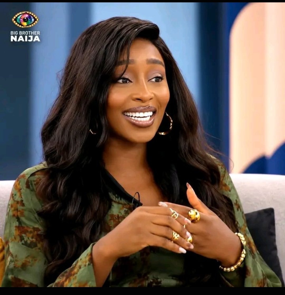 Ajoke_21's tweet photo. Their collective mother! 🔥
She has been on both the viewers and housemates topics.

Sheba Faith Gambe, a deserving winner 🏆 👑
#BBNaija https://t.co/uFdEqHooeN