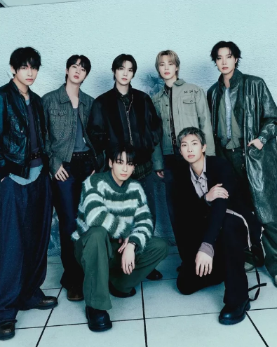 AboutMusicYT's tweet photo. BTS is rumored to potentially headline the Coachella festival next year, according to HITSDD. https://t.co/IYfZELShWi