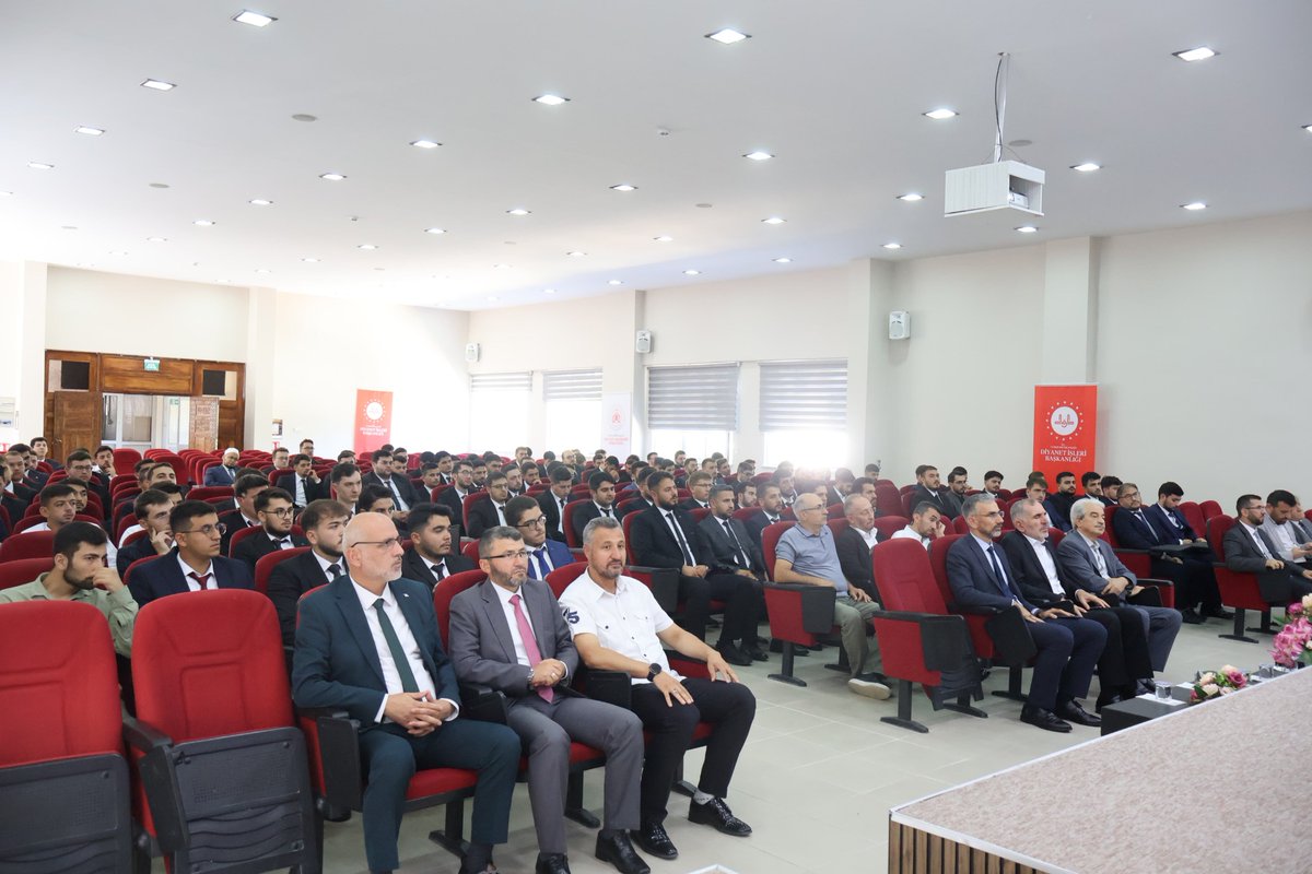 Muftuluk_37's tweet photo. *İl Müftüsü Bekir Derin, 5. Dönem Aday Din Görevlileri Mesleki Eğitimi Açılış Programına Katıldı. 

İl Müftüsü Bekir Derin, Kastamonu Dini İhtisas Merkezi’nde düzenlenen 5. Dönem Aday Din Görevlileri Mesleki Eğitimi Açılış Programı’na katıldı. https://t.co/QeXmJIk8R3
