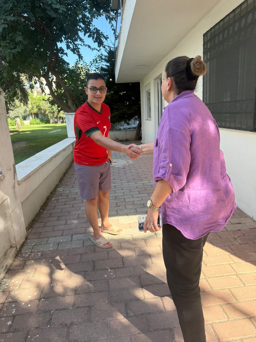 GlinZboz's tweet photo. 📍Muratpaşa / Güvenlik Mah.

Hemşehrilerimizi ziyaret ederek gönüllerine misafir olduk. 

Samimi sohbetleri, güzel temennileri ve misafirperverlikleri için kendilerine teşekkür ediyor; birlik ve beraberliğimizin güçlenerek devam etmesini diliyoruz.

Gönülden gönüle kurduğumuz bağlarla, Antalya’mız için hep birlikte çalışmaya devam ediyoruz.

@tugbaisikercan 
@alicetin_07 
@akkadinantalya