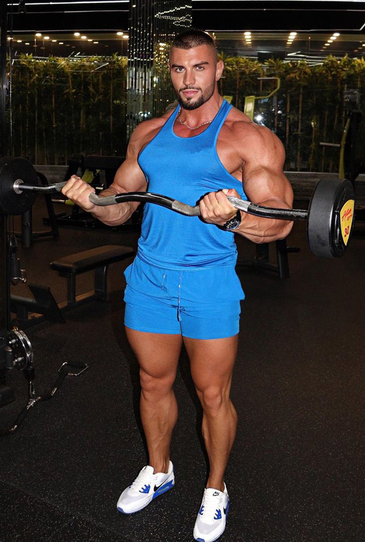 SerbianMuscle's tweet photo. Bodybuilder Vladislav
#Bugarska #Bulgaria https://t.co/DPWS5JIbGi