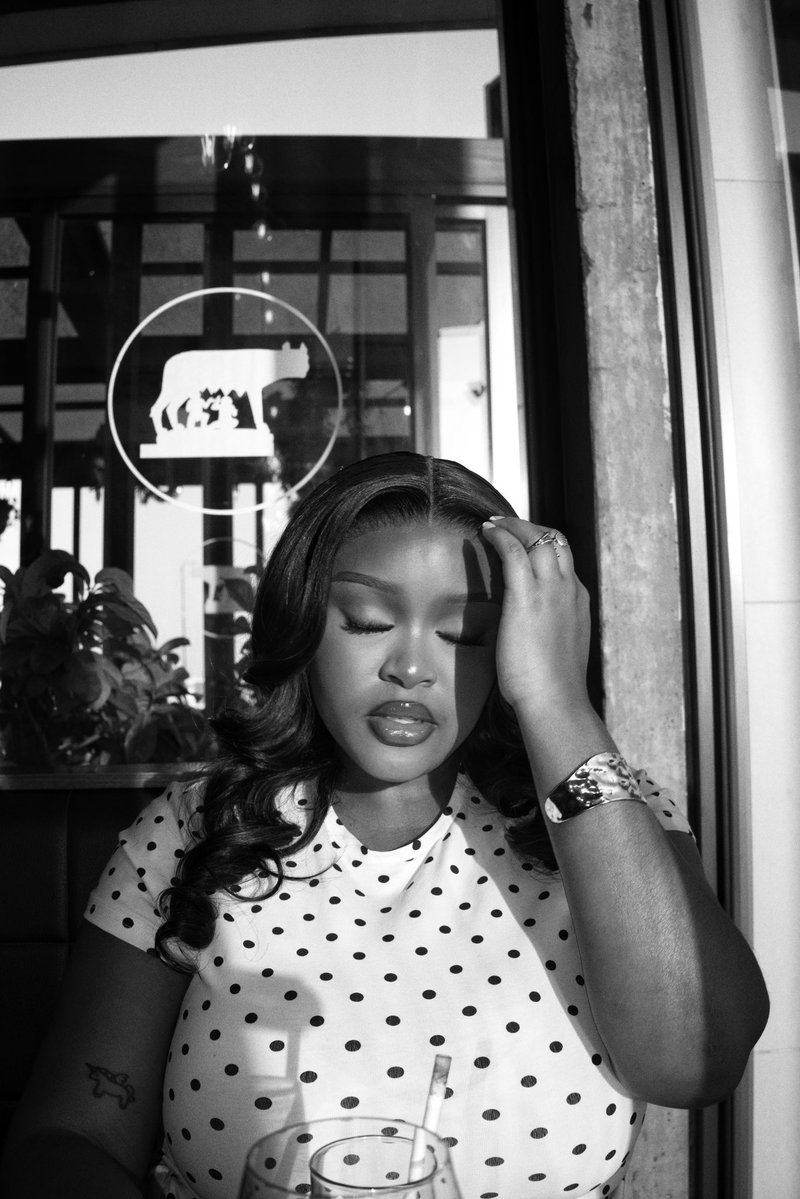 ngwenyantokozo3's tweet photo. Hello September 🤍 https://t.co/0gD9YwXr4P